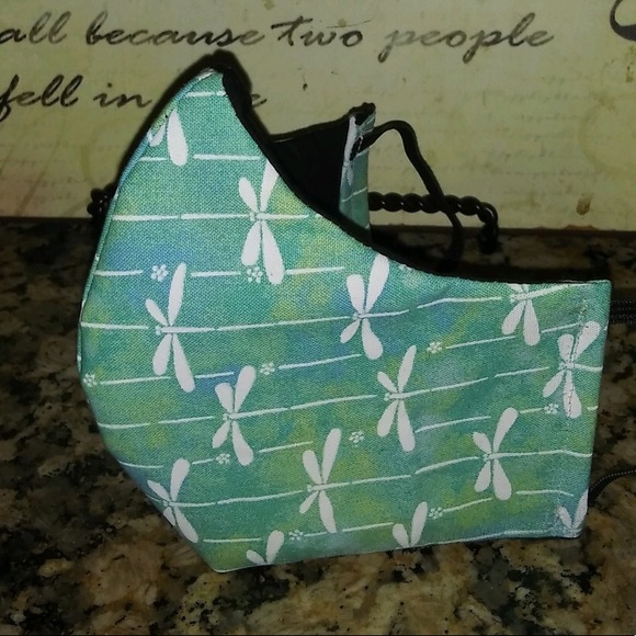 Mask - Picture 2 of 6